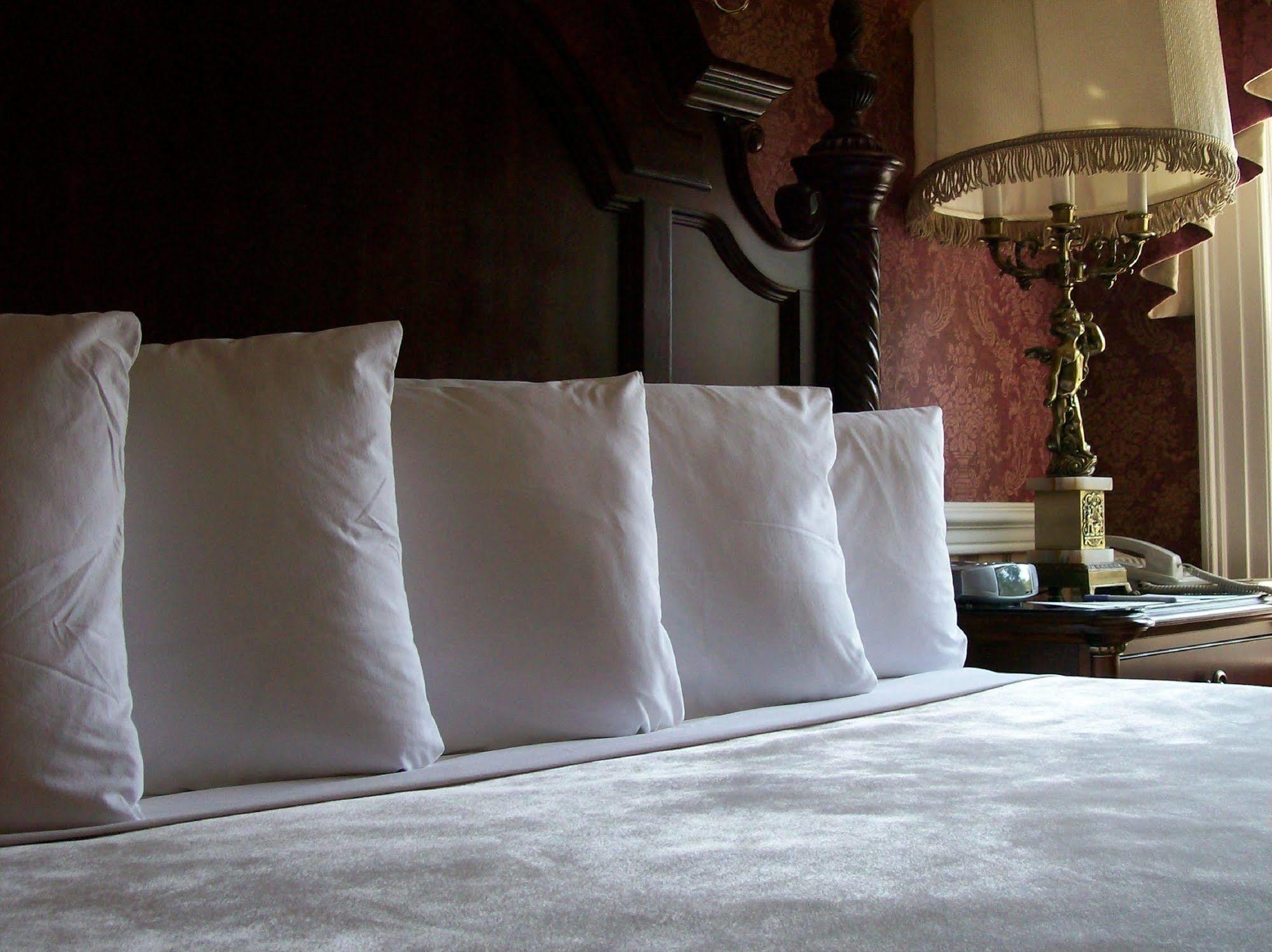 Julias Bed And Breakfast Hubbard Δωμάτιο φωτογραφία